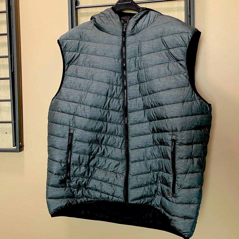 Northland Professional Men’s Microloft Vest